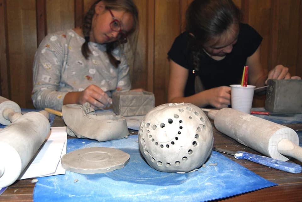 44398782 2294857947195534 701713324483543040 n